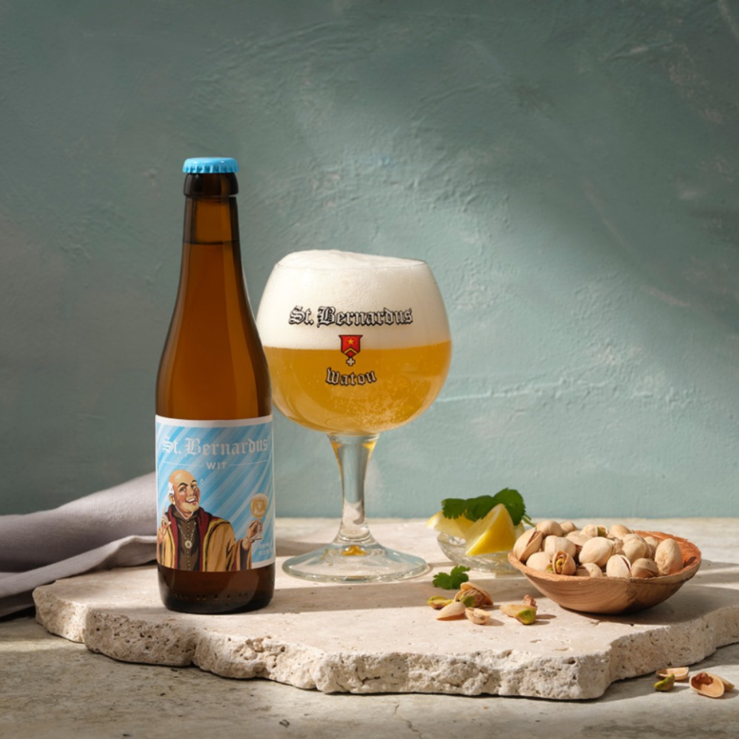 ST BERNARDUS 'Wit' Unfiltered Belgian Wheat Beer Bottle (330ml) 5.5%abv Image
